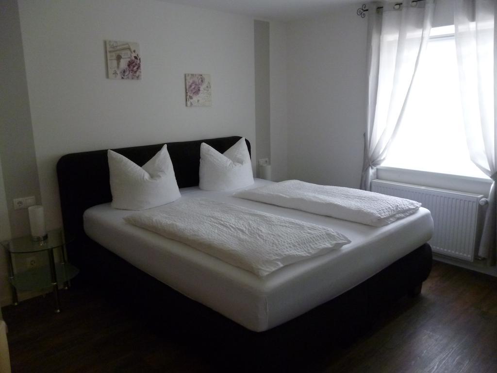 Hotel Garni Reis Treis-Karden Pokoj fotografie